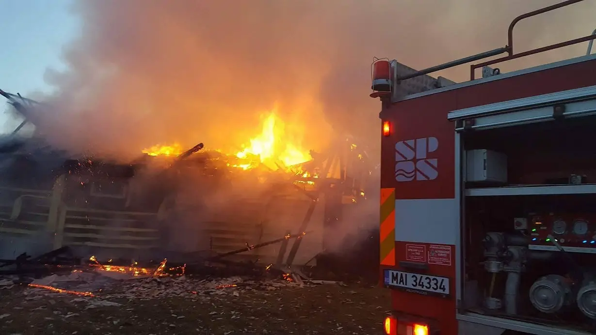 Incendiu La O Casa Din Nicolae Balcescu Bacau Net